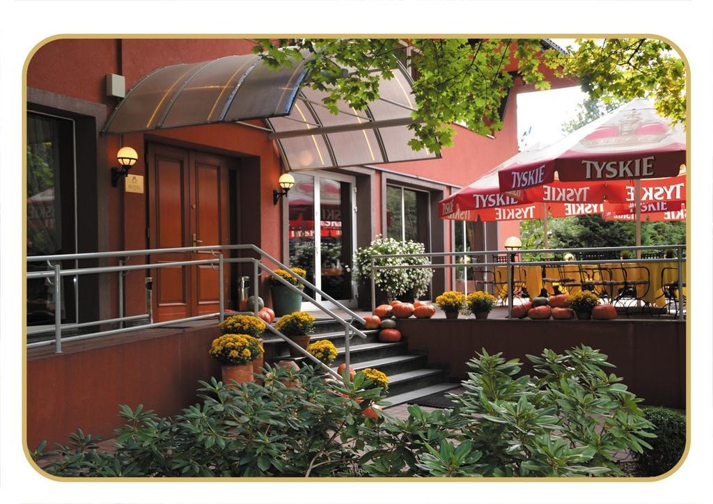 Agat Hotel 罗兹 外观 照片